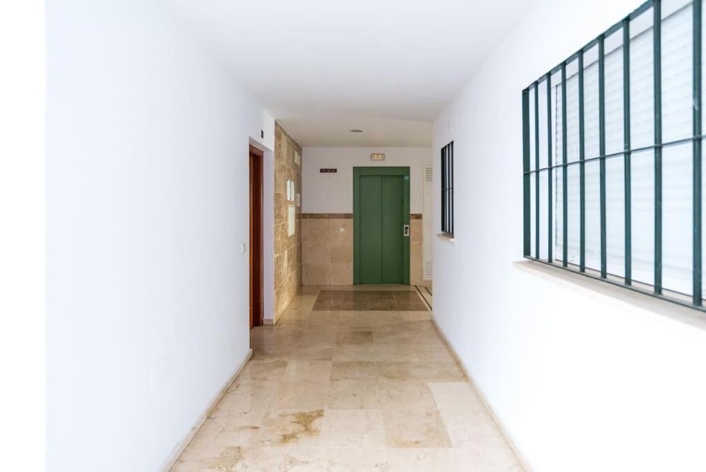 Apartmán Apartamento Con Parking Gratis En El Centro De Màlaga Exteriér fotografie