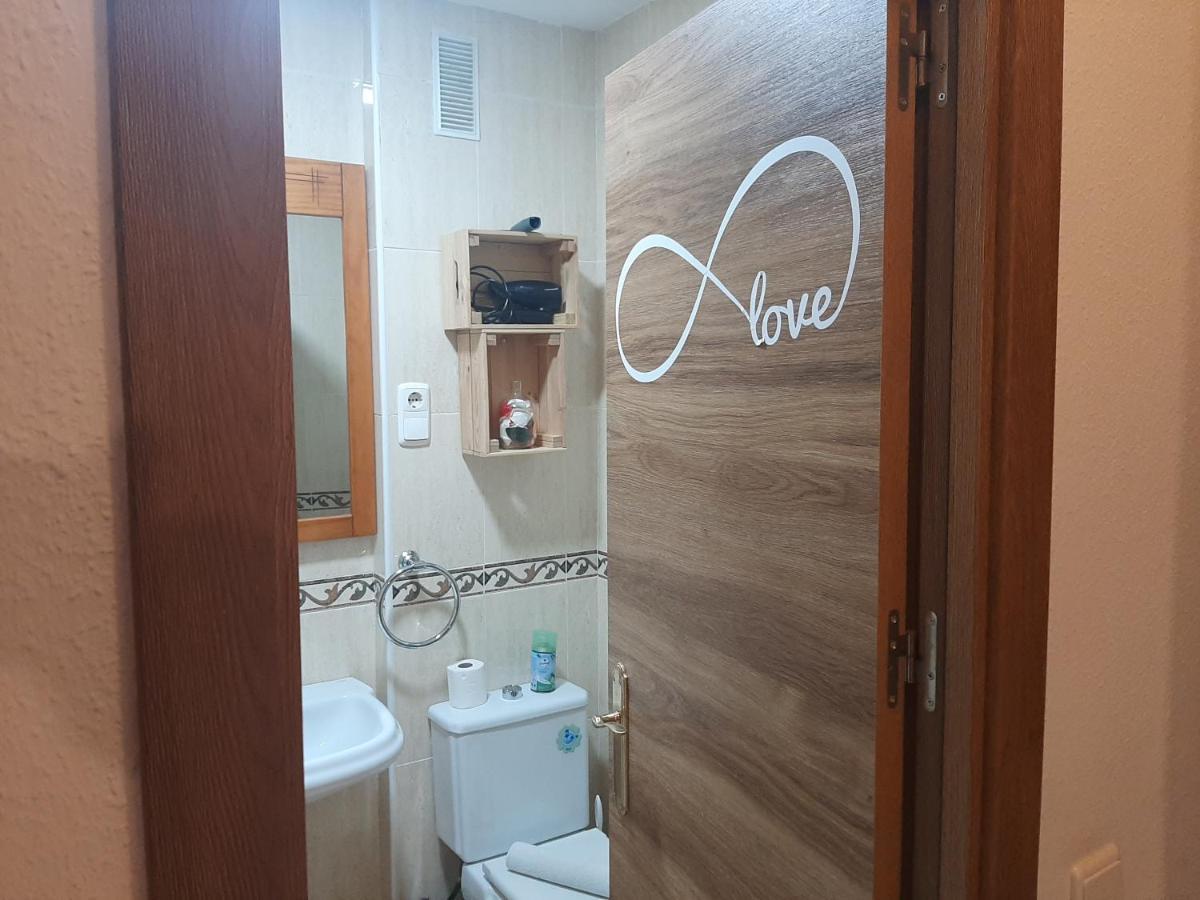 Apartmán Apartamento Con Parking Gratis En El Centro De Màlaga Exteriér fotografie